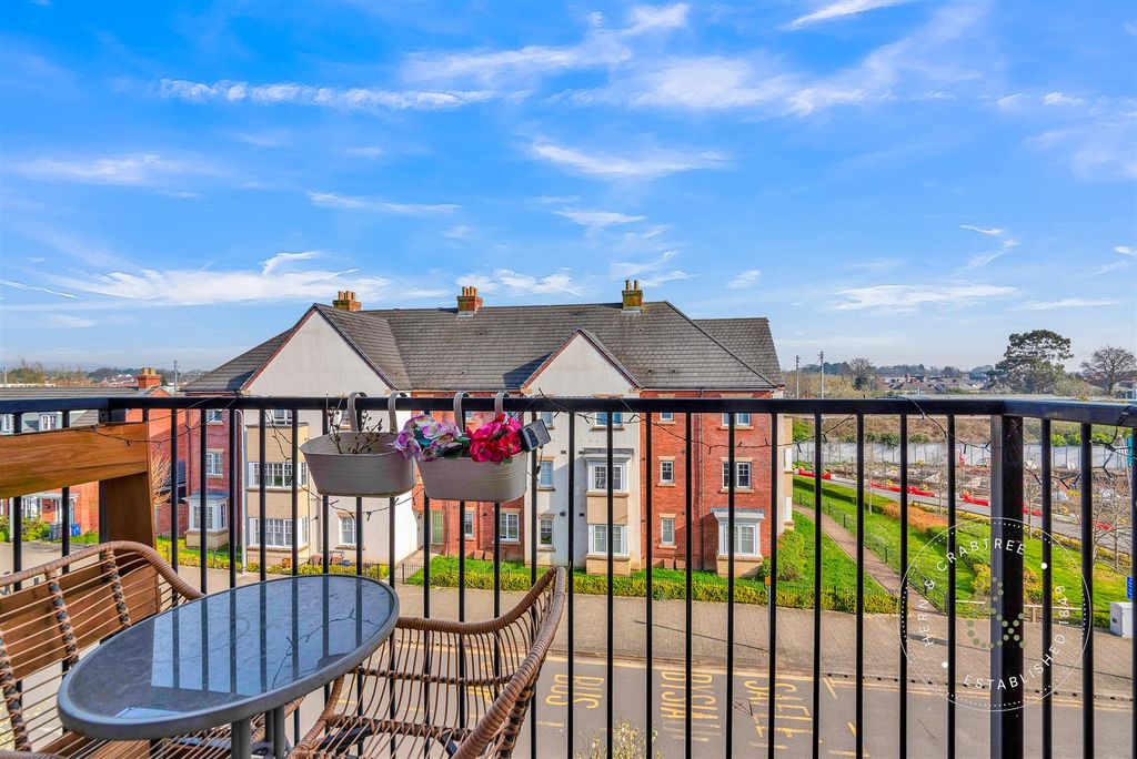 Additional image 11 of 2 bed flat for saleHawthorn House, The Boulevard, The Mill, Canton, Cardiff CF11