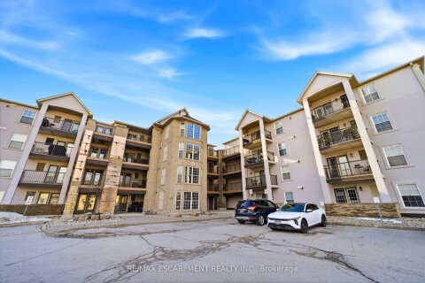 Additional image 7 of 308-1411 Walkers Line, Burlington, ON, L7M 4P5