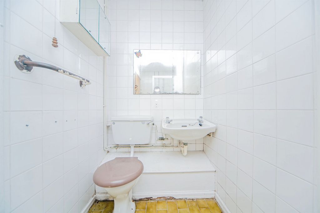 Additional image 11 of 3 bed detached bungalow for saleCaegwyn Road, Cardiff CF14
