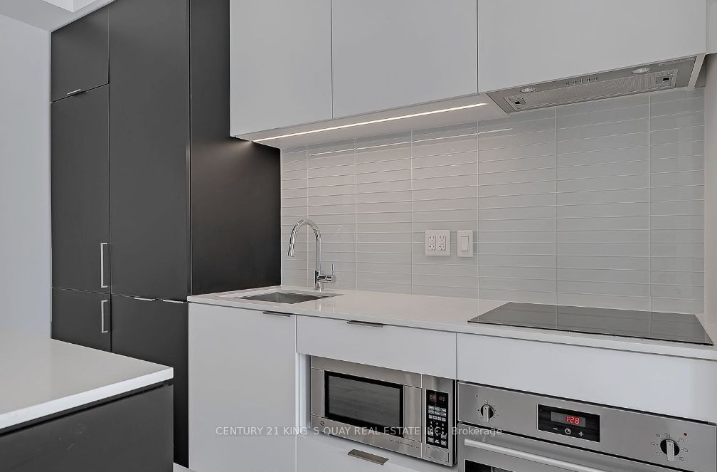 Additional image 4 of 2704-33 Helendale Avenue, Toronto, ON, M4R 0A4