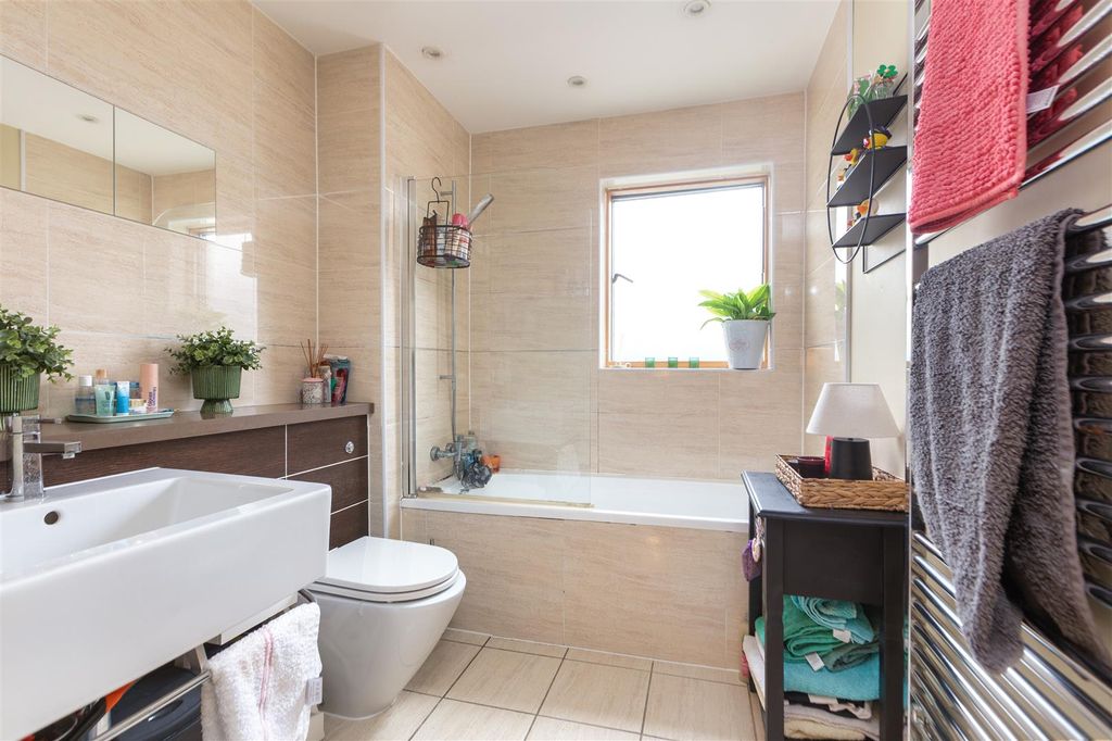 Additional image 9 of 2 bed flat for saleMill Lane, Halton, Lancaster LA2