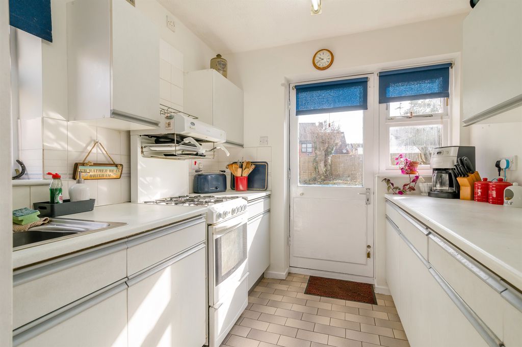 Additional image 2 of 3 bed detached house for saleMeadow Rise, Undy, Caldicot, Monmouthshire NP26
