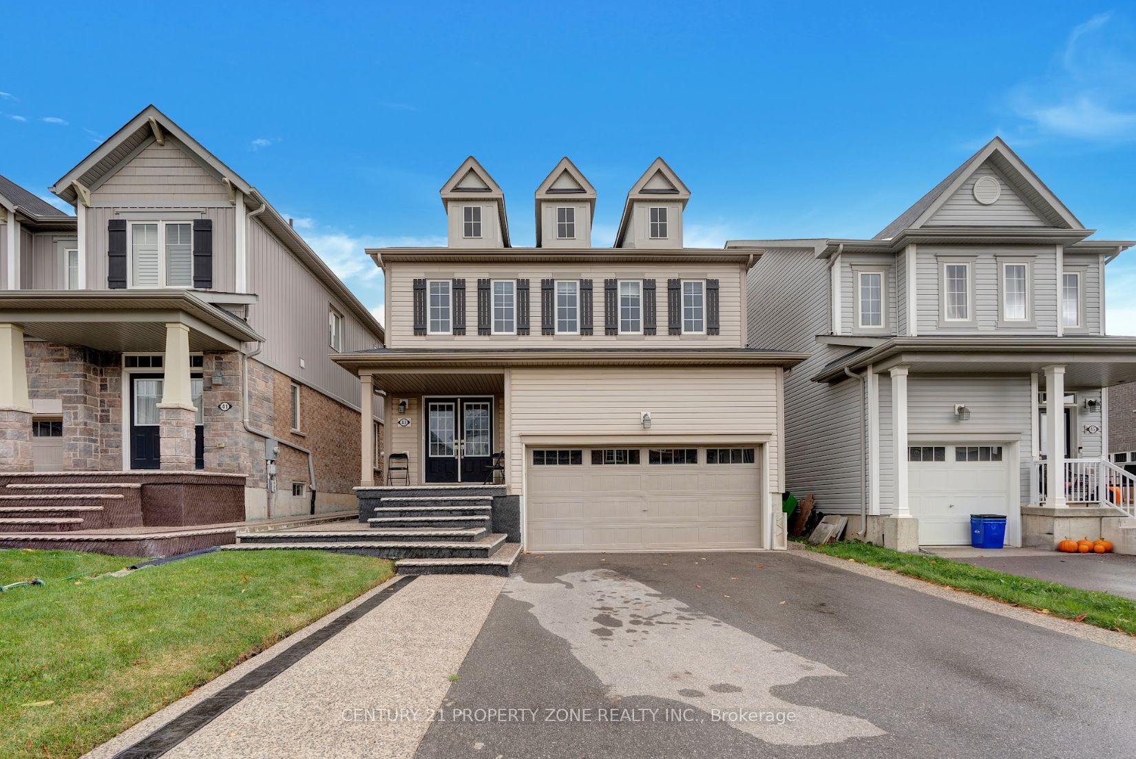 43 Mccargow Drive, Haldimand, ON, N3W 0C3