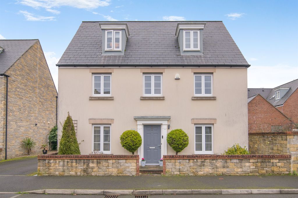 5 bed detached house for saleMerton Green, Caerwent, Caldicot, Monmouthshire NP26