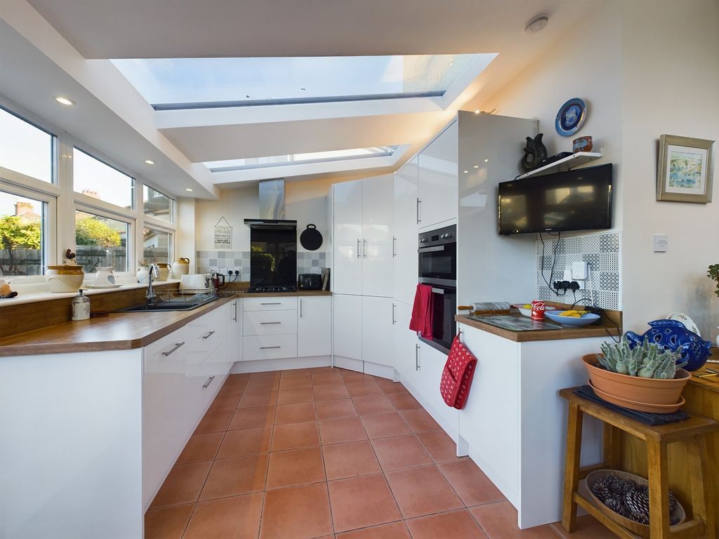 Additional image 2 of 3 bed semi-detached house for saleTair Erw Road, Heath, Cardiff. CF14