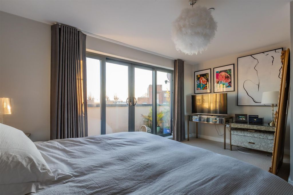 Additional image 17 of 4 bed property for saleConway Road, Pontcanna, Cardiff CF11
