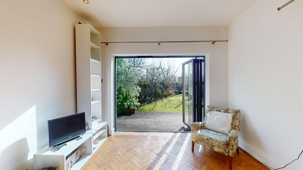 Additional image 4 of 3 bed detached bungalow for saleCrystal Avenue, Cardiff CF23