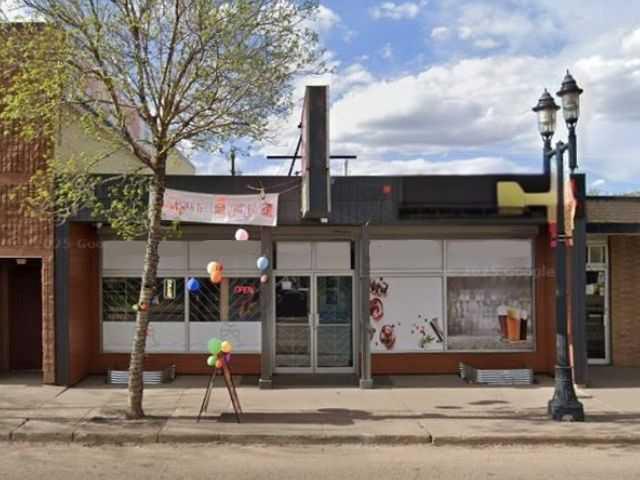 4018 118 Avenue, Edmonton, AB, T5W 1A1