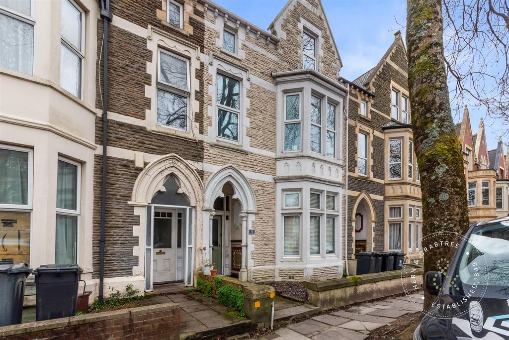 2 bed flat for salePrinces Street, Roath, Cardiff CF24