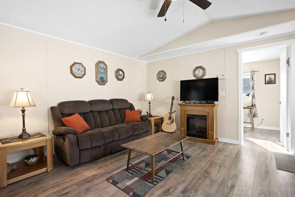 Additional image 3 of 139-99 Arbour Lake Road NW, Calgary, AB, T3G 4E4