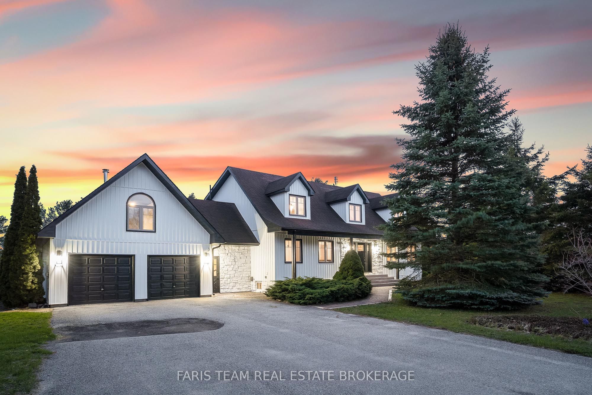 3 Matthew Court, Wasaga Beach, ON, L9Z 1J5