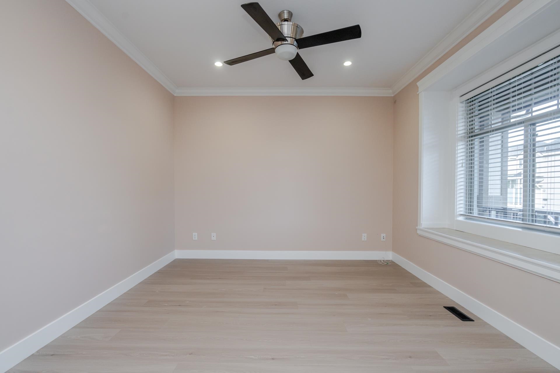 Additional image 5 of 19586 72a Avenue, Surrey, BC, V4N 3E8