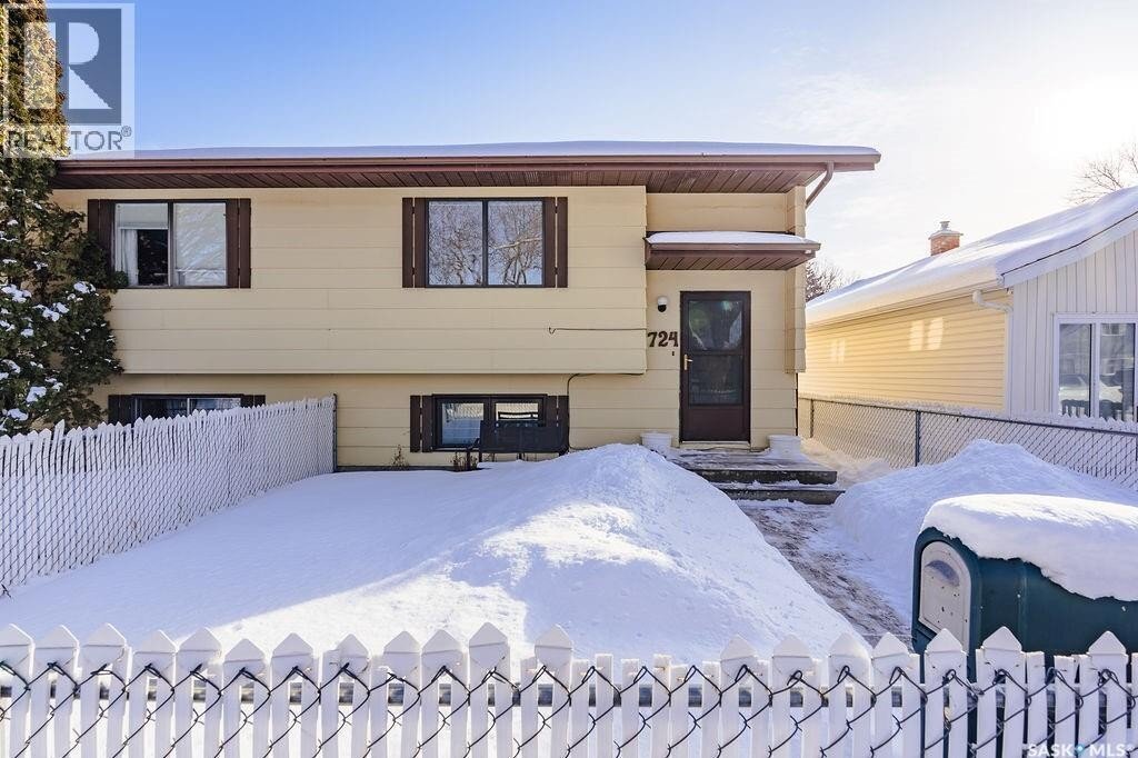 Additional image 8 of 724 M Avenue S, Saskatoon, SK, S7M2L4