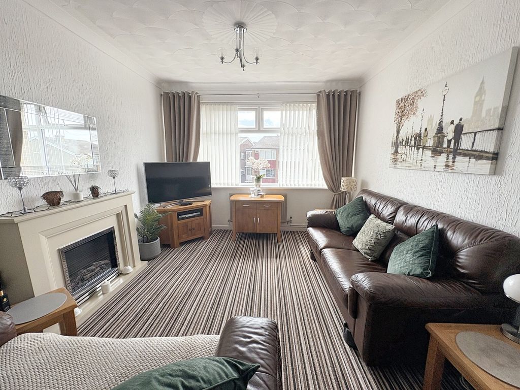 Additional image 3 of 2 bed flat for saleChulmleigh Close, Rumney, Cardiff CF3