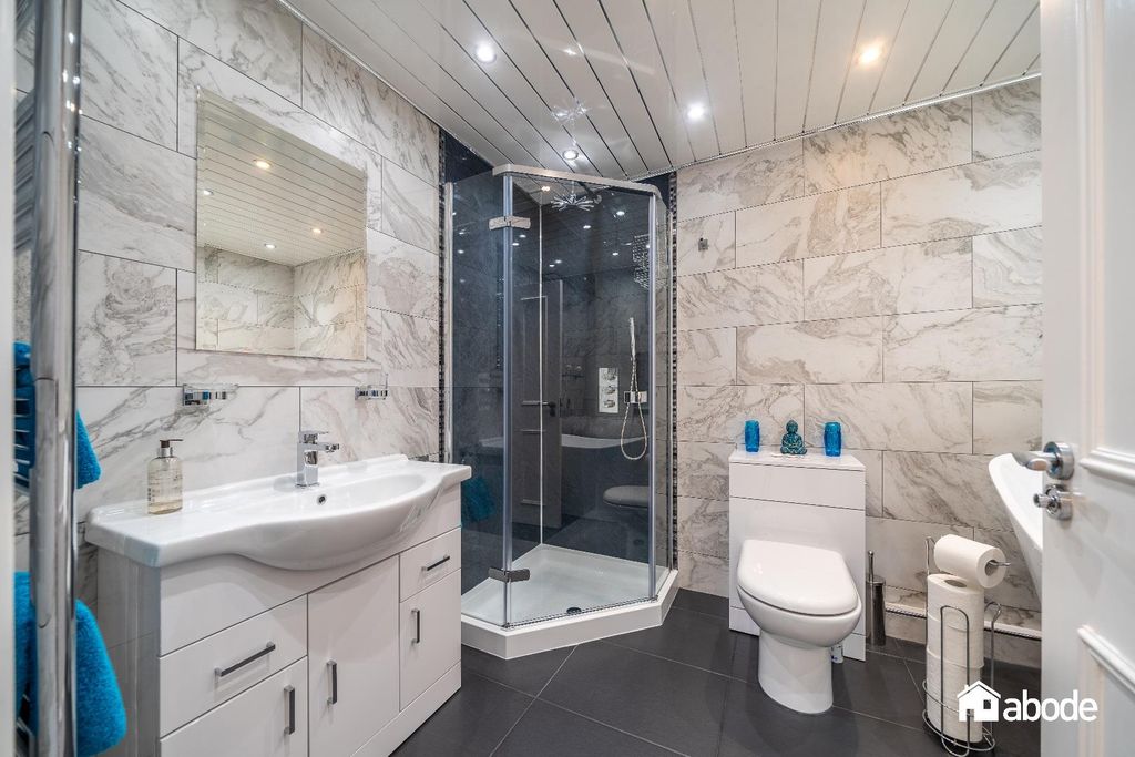 Additional image 13 of 4 bed flat for saleGreen Lane, Mossley Hill, Liverpool L18