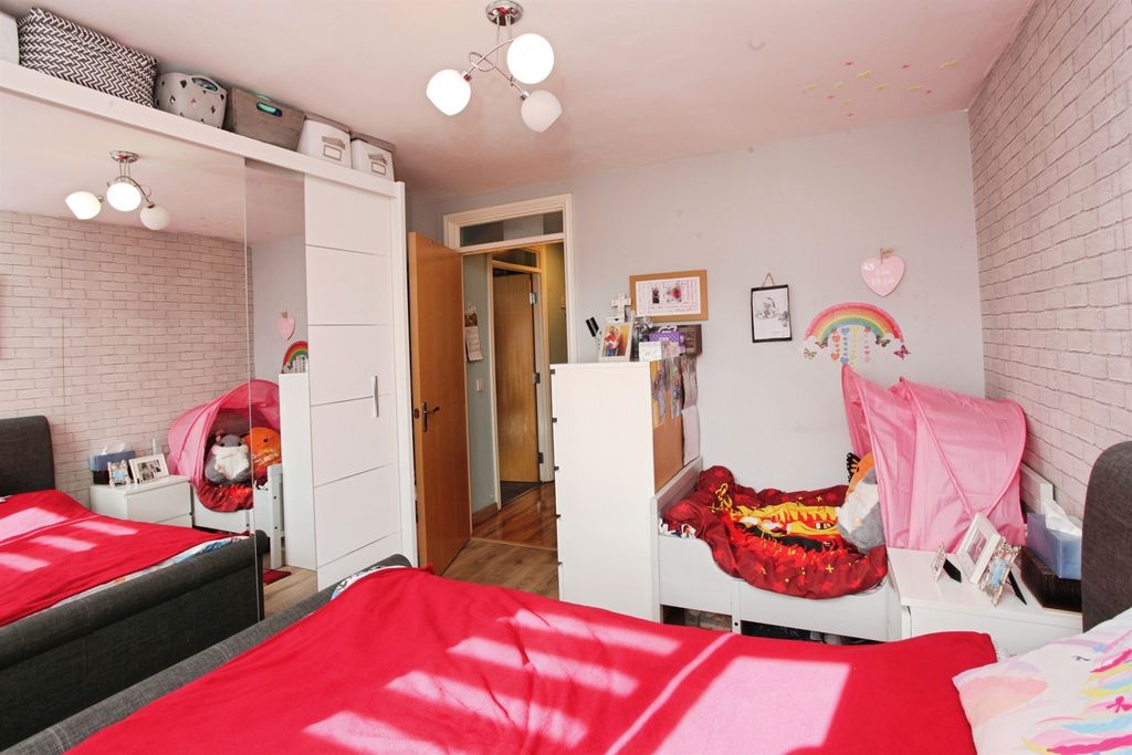 Additional image 7 of 2 bed flat for saleAshbourn Way, Llanishen, Cardiff CF14