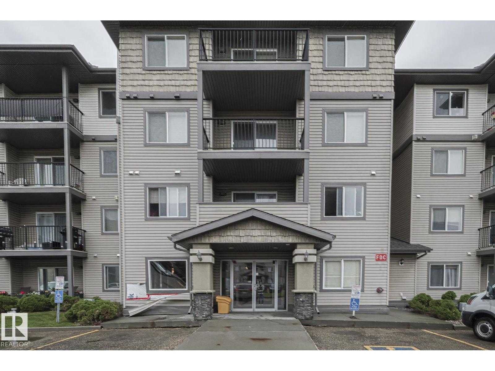 202-309 Clareview Station Drive NW, Edmonton, AB, T5Y0C5