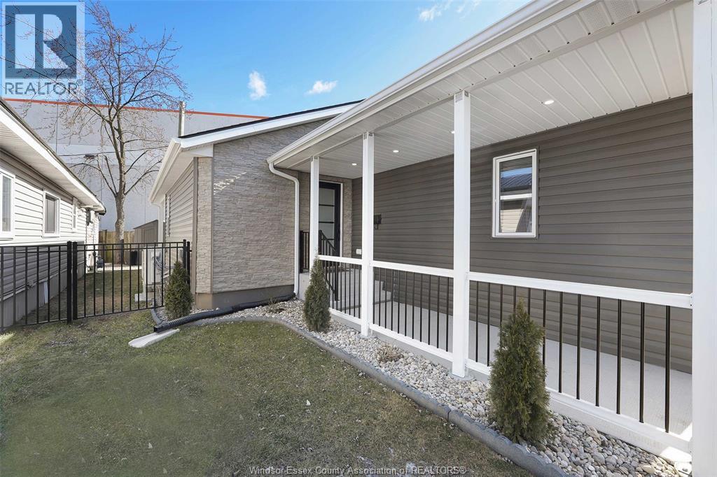 Additional image 5 of 20 Bonita , Windsor, ON, N8W2B5