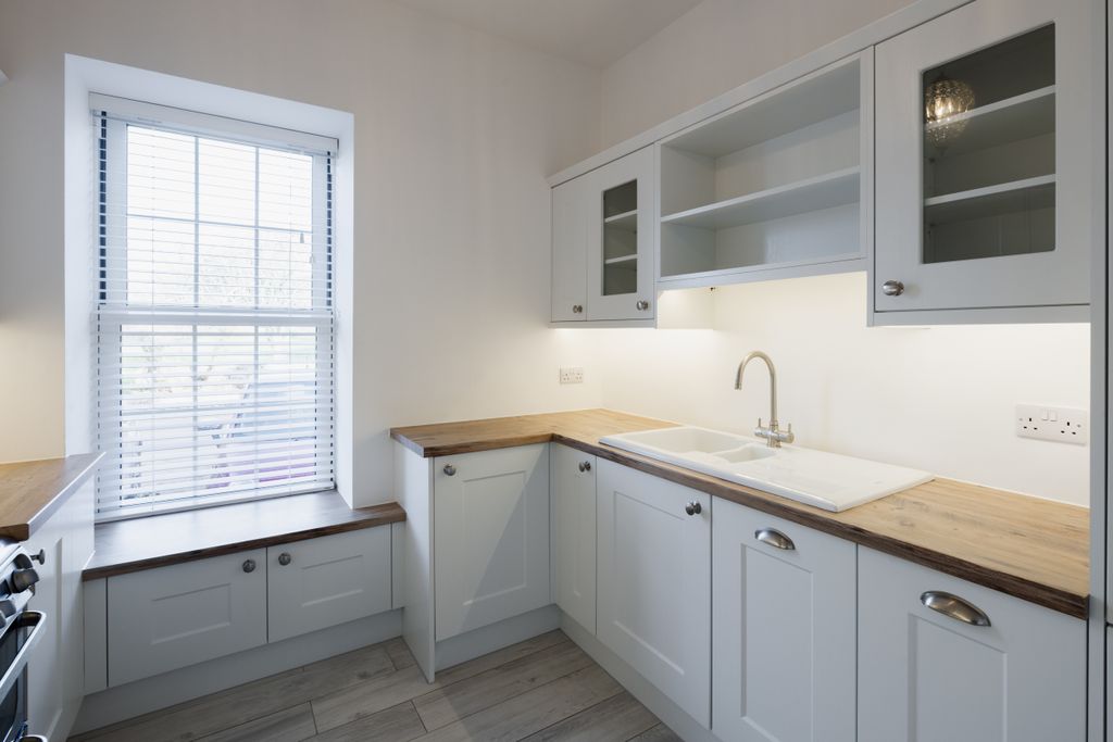 Additional image 19 of 2 bed flat for saleLa Route De La Trinite, St. Helier, Jersey JE2