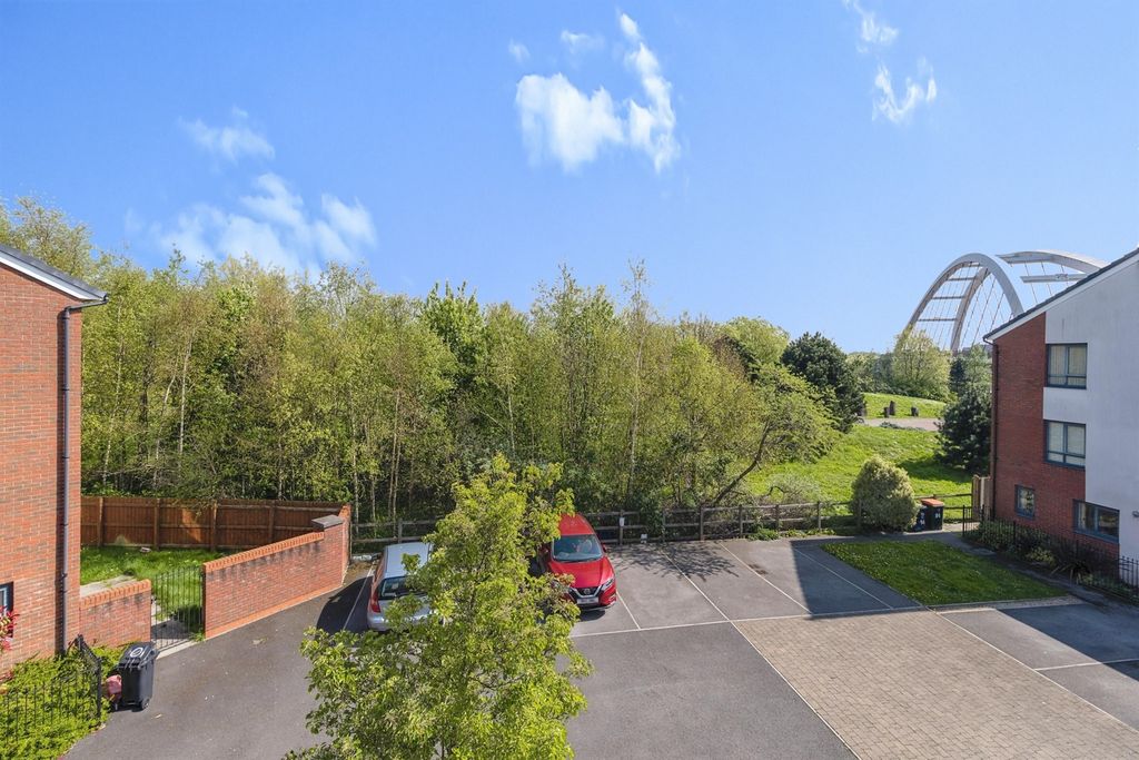 Additional image 12 of 2 bed flat for saleAriel Reach, Newport NP20