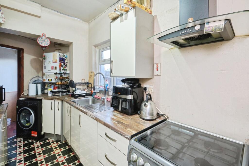 Additional image 6 of Golden Hillock Road, Sparkbrook, Birmingham, West Midlands, B11