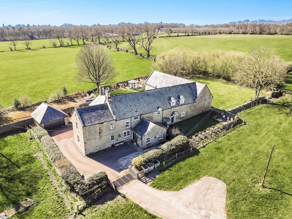 5 bed detached house for saleCapheaton, Newcastle Upon Tyne NE19