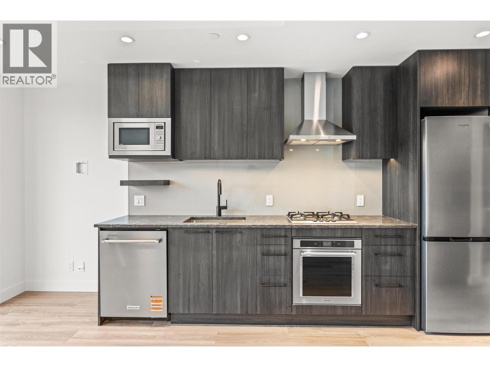 Additional image 2 of 409-3051 Abbott Street, Kelowna, BC, V1Y1G9