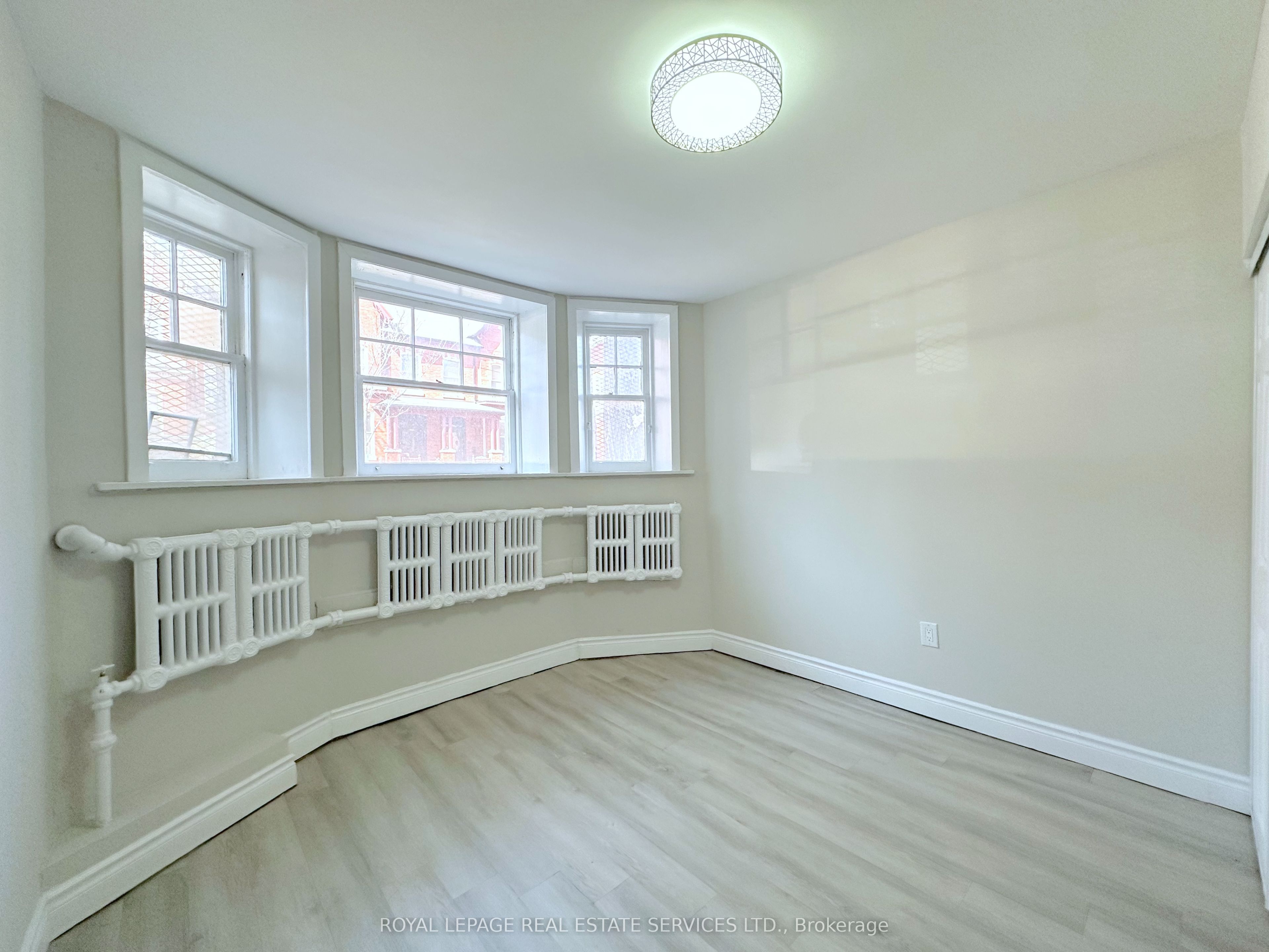 Additional image 6 of 2-7 Glen Road, Toronto, ON, M4X 1M4
