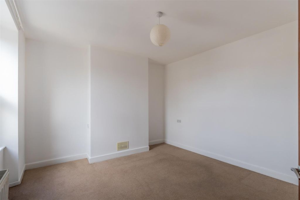 Additional image 12 of 3 bed property for saleWyndham Crescent, Canton, Cardiff CF11