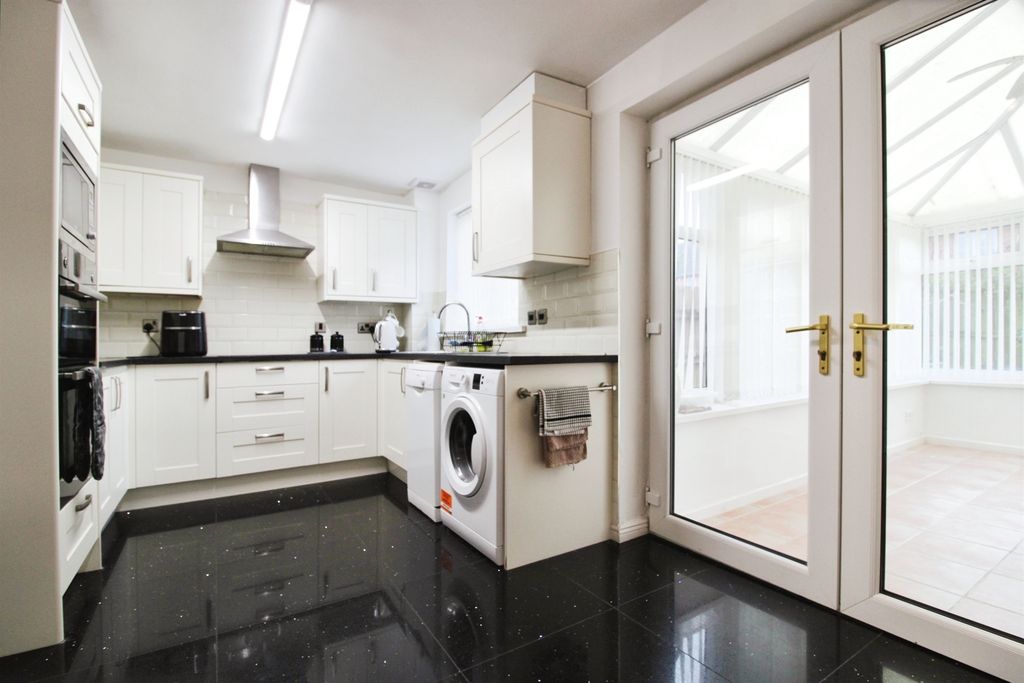 Additional image 5 of 3 bed semi-detached house for saleMoor King Close, St. Mellons, Cardiff CF3