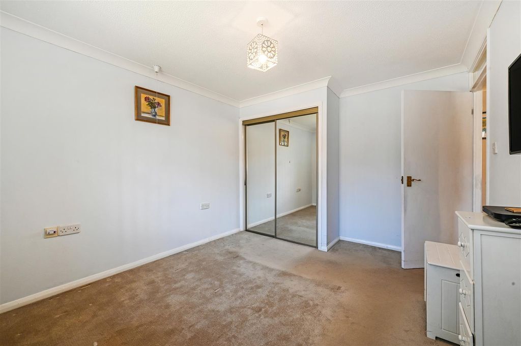 Additional image 18 of 2 bed flat for saleWindmill Court, East Wittering, Chichester PO20