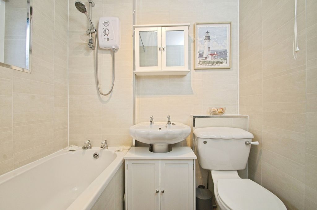 Additional image 12 of 4 bed semi-detached house for saleAnthony Drive, Caerleon, Newport NP18