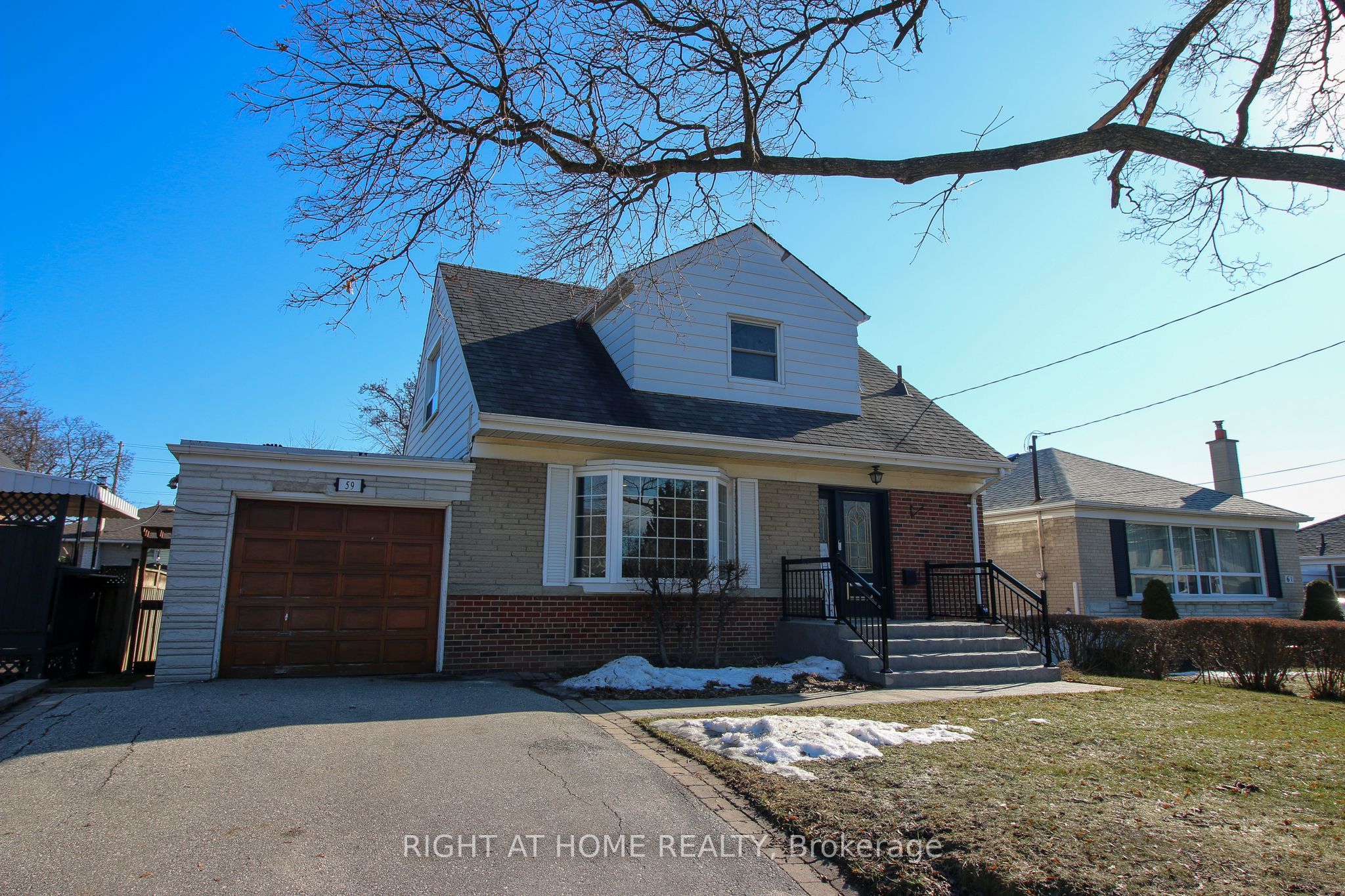 59 Braywin Drive, Toronto, ON, M9P 2P2 photo 2