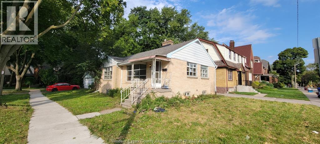 3006 Alexander Avenue, Windsor, ON, N9R1G5