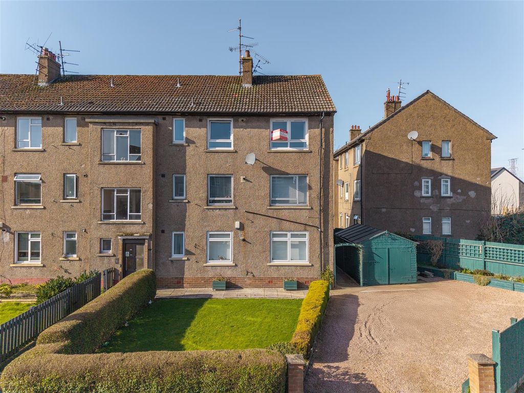 2 bed flat for saleKeith Place, Dundee DD4