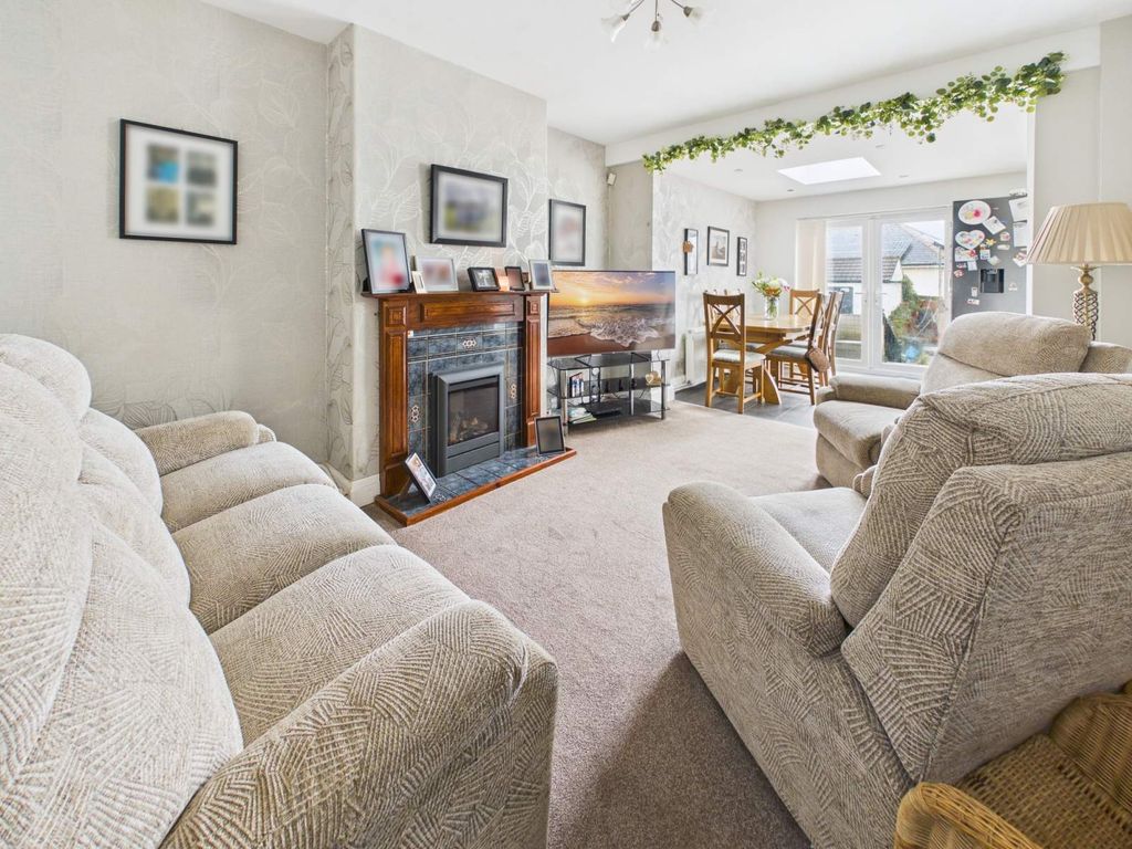 Additional image 3 of 4 bed semi-detached house for saleManor Way, Cardiff CF14