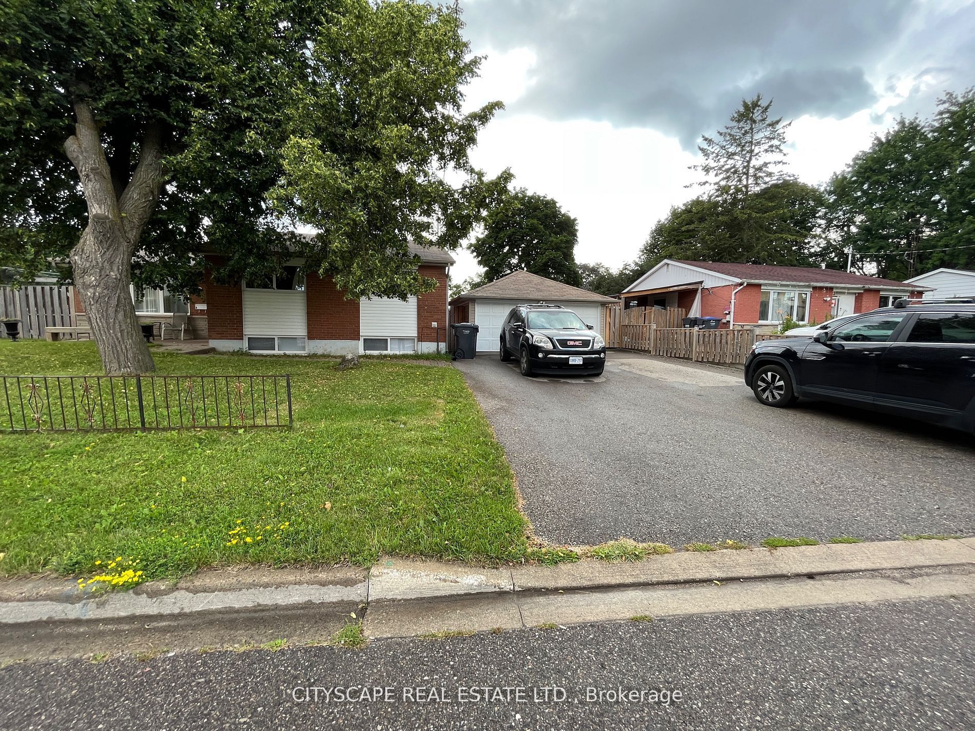 Bsmt-2 Leslie Street, Brampton, ON, L6X 2J4