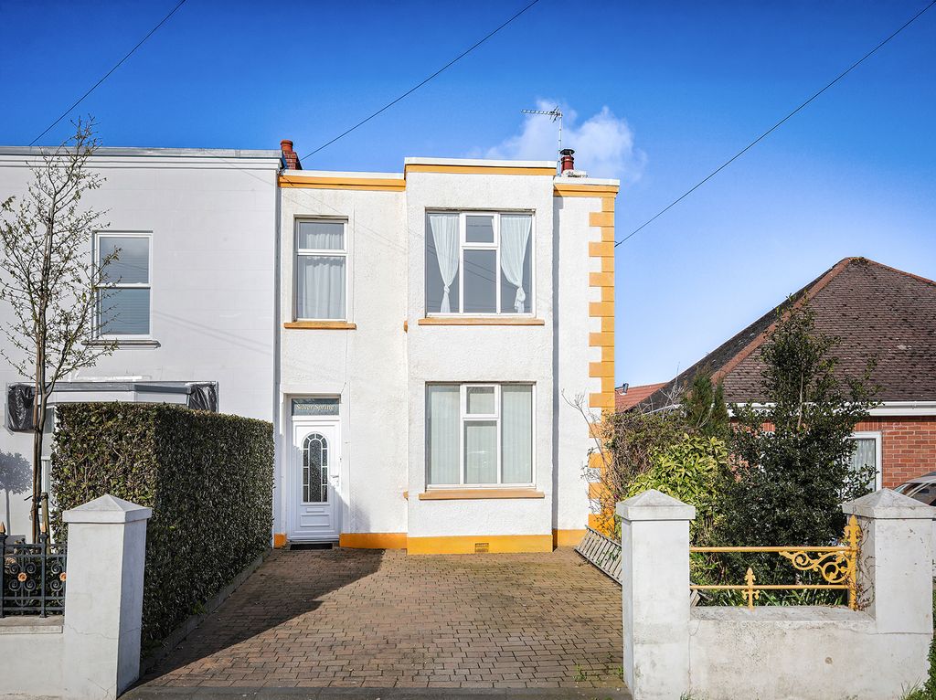 2 bed property for saleRoute De La Croix Au Bailiff, St Andrew's, Guernsey GY6