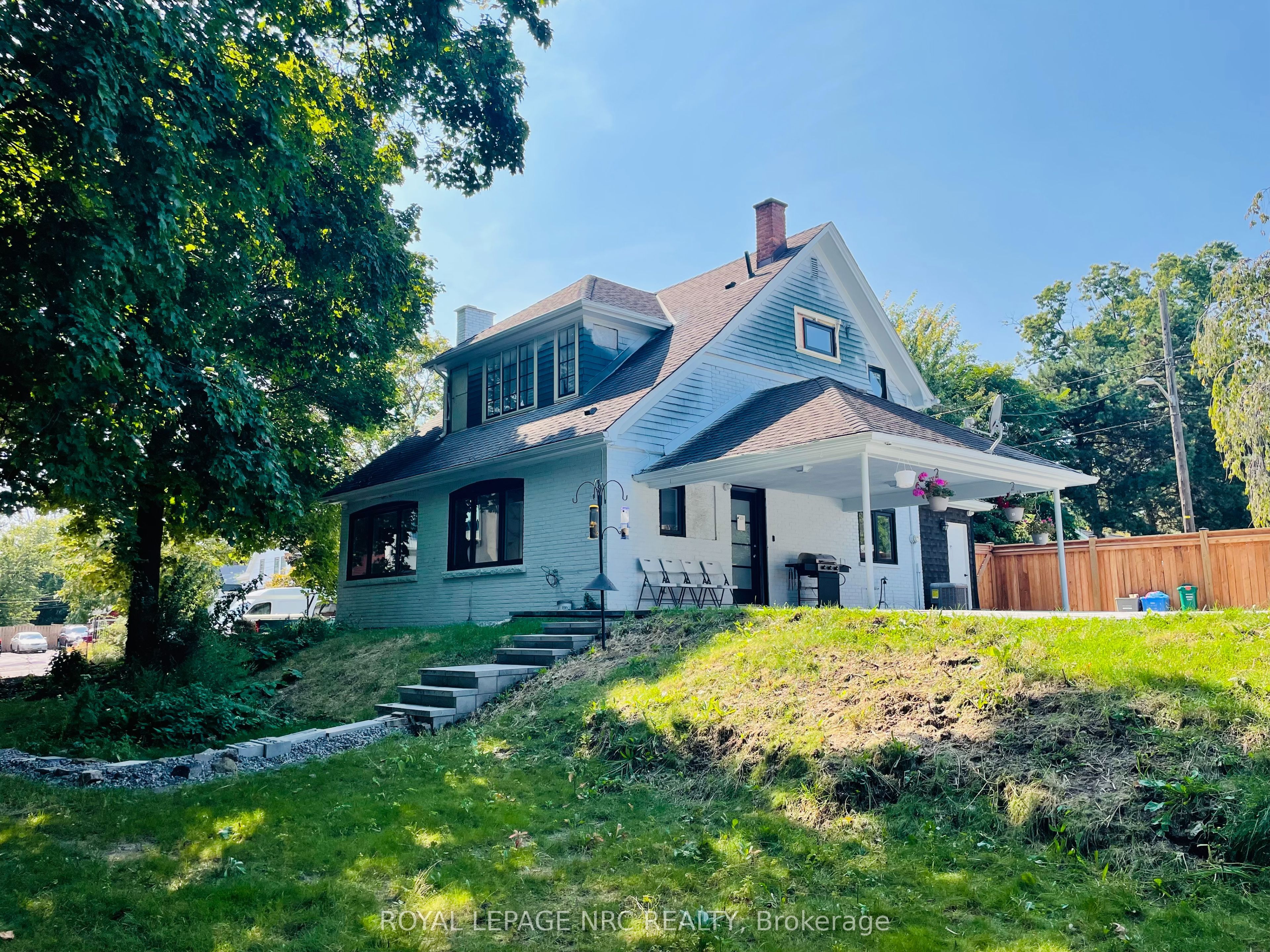 5341 River Road, Niagara Falls, ON, L2E 3G9