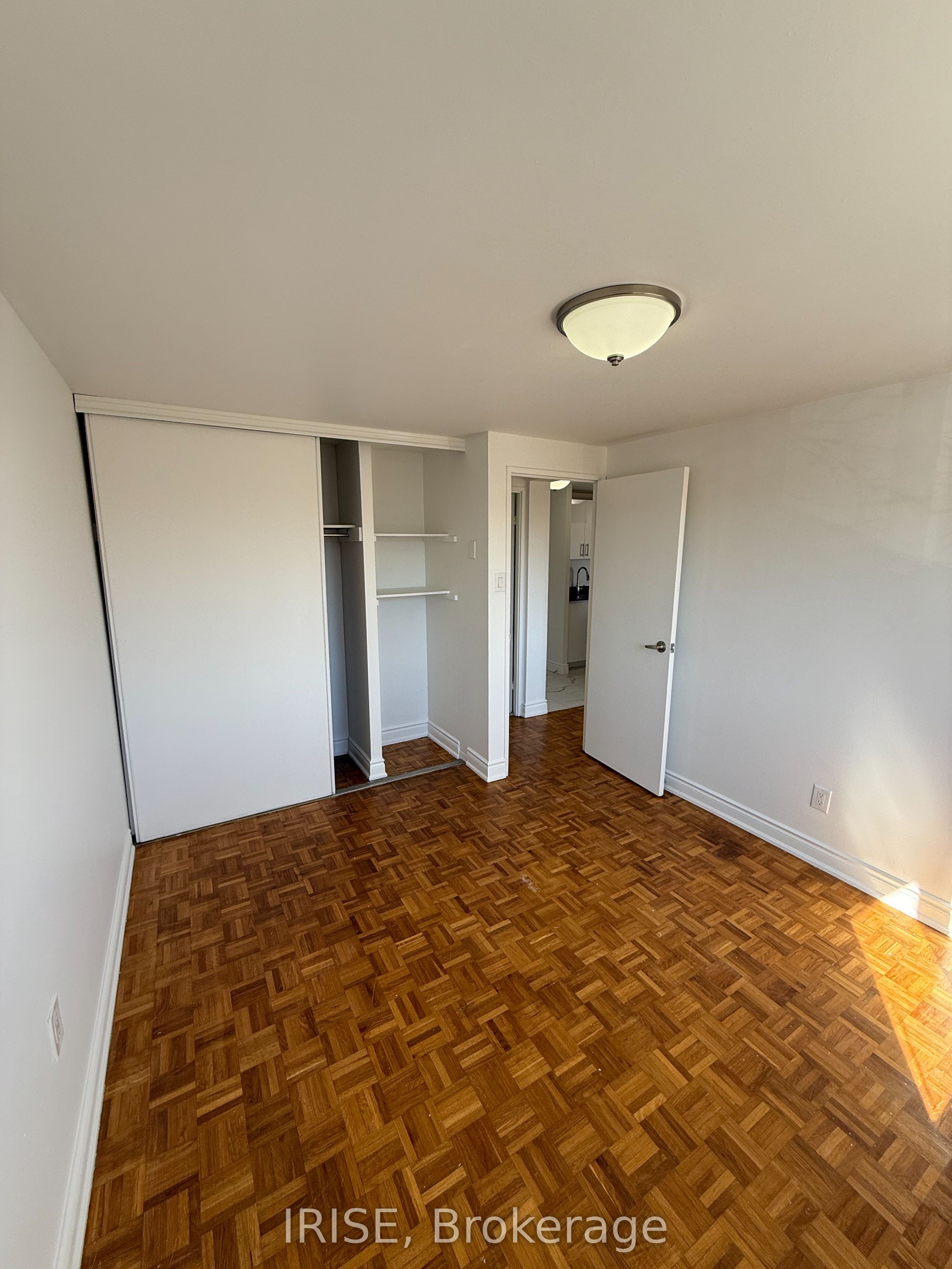 Additional image 2 of 266-7555 Goreway Drive, Mississauga, ON, L4T 3M9