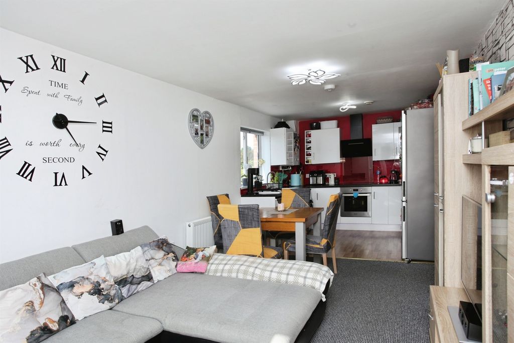 Additional image 3 of 2 bed flat for saleAshbourn Way, Llanishen, Cardiff CF14