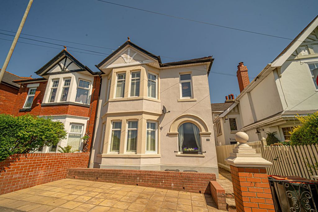 4 bed semi-detached house for saleLodge Road, Caerleon NP18