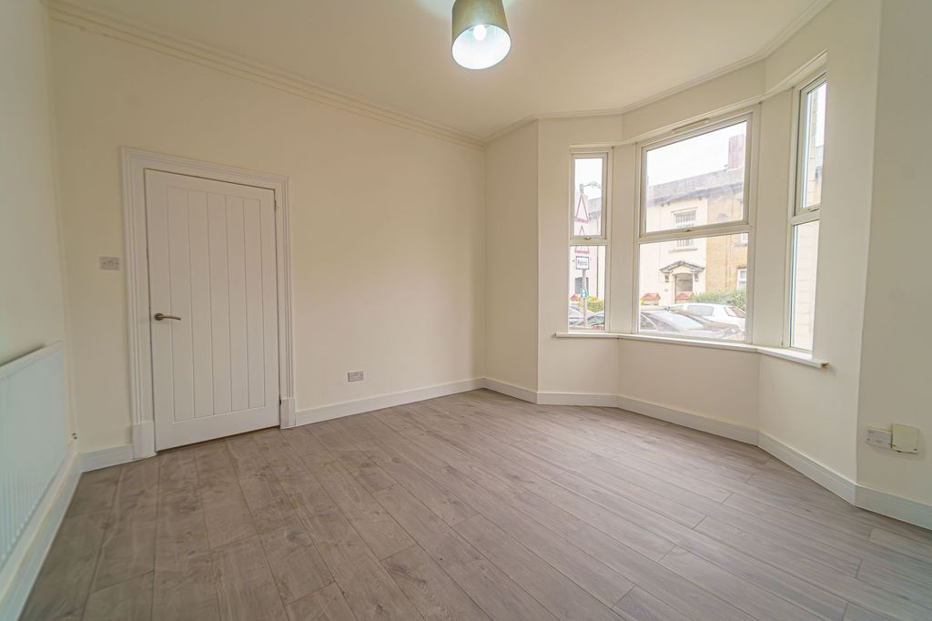 Additional image 11 of 4 bed terraced house for saleFairoak Avenue, Newport NP19
