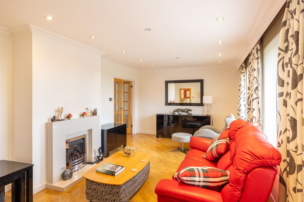 Additional image 14 of 3 bed semi-detached house for saleLe Long Trac, St. Martin, Guernsey GY4