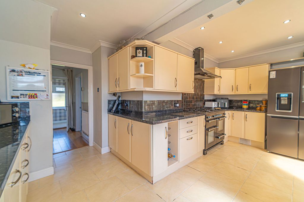 Additional image 3 of 3 bed semi-detached house for saleMalpas Road, Newport NP20