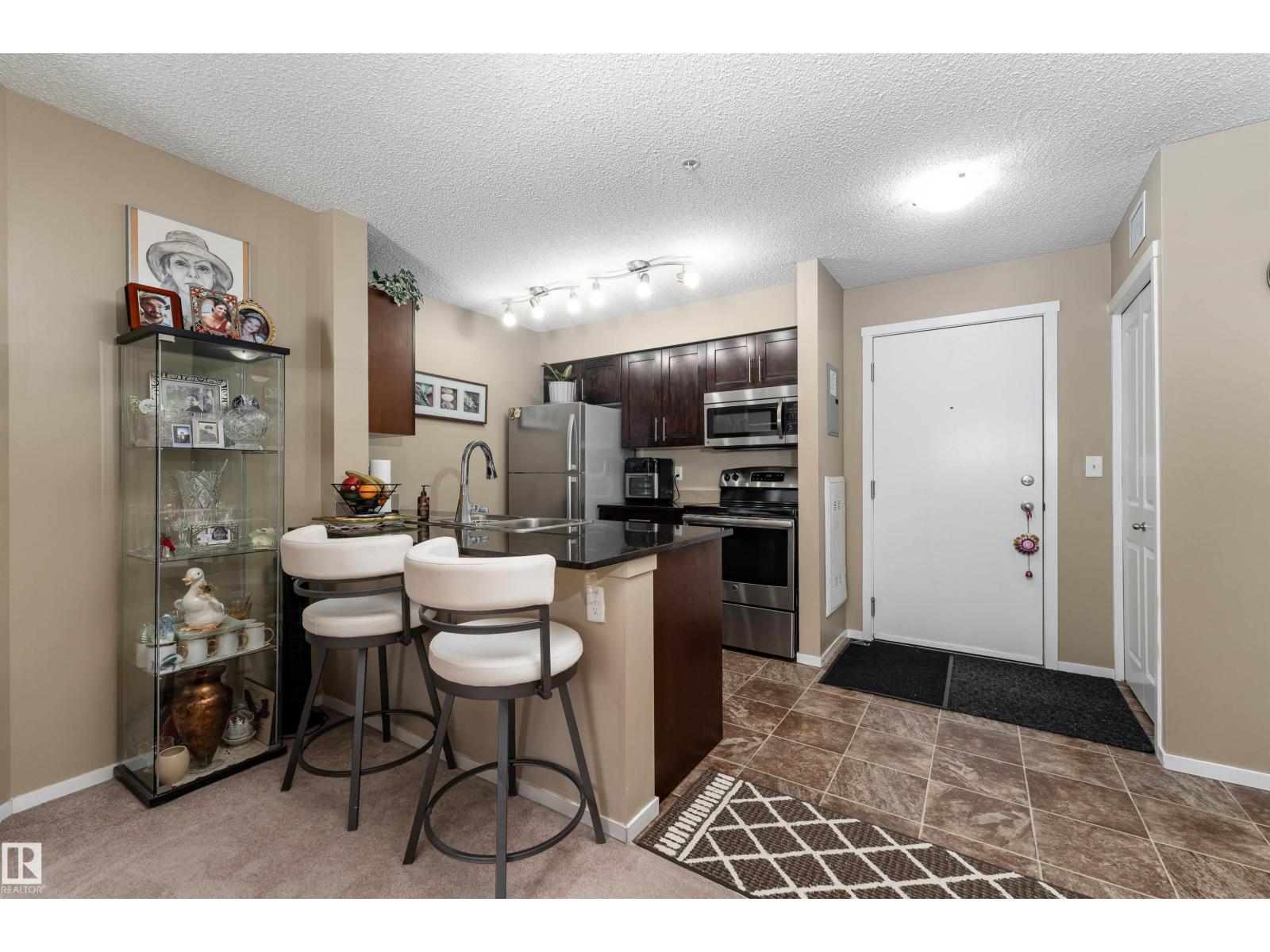 111-5370 Chappelle Road SW, Edmonton, AB, T6W3L5