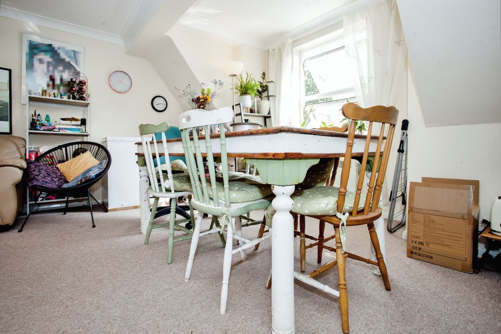 Additional image 7 of 2 bed flat for saleHigh Street, Chesterton, Cambridge, Cambridgeshire CB4