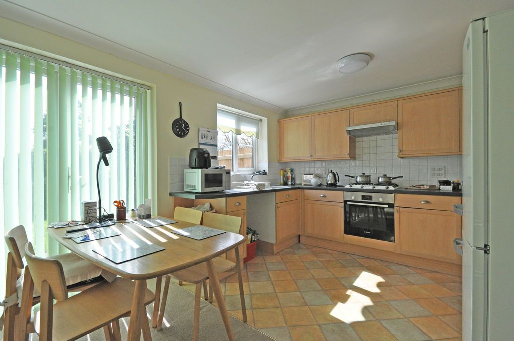 Additional image 3 of 3 bed semi-detached house for saleLlewellyn Walk, Newport NP20