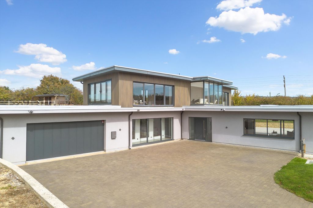 Additional image 34 of 4 bed detached house for saleHyde Lane, Cheltenham, Gloucestershire GL51