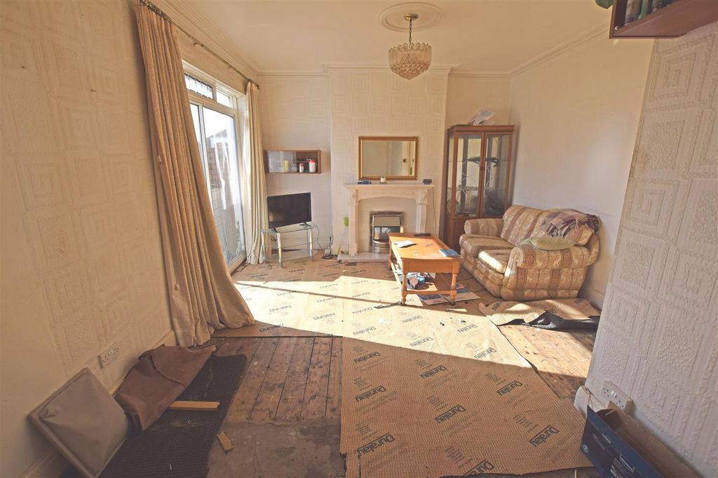3 bed terraced house for salePen-Y-Bryn Road, Gabalfa, Cardiff CF14